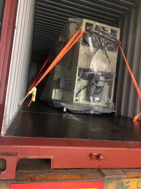 Pancegahan kanggo perlindungan lingkungan lan produksi safety mesin pukulan presisi kanthi kacepetan dhuwur