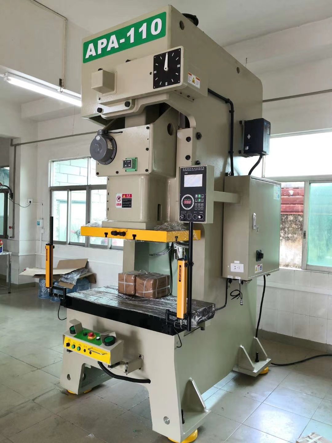 Kepiye punching kacepetan dhuwur bisa nambah efisiensi produksi stamping?
